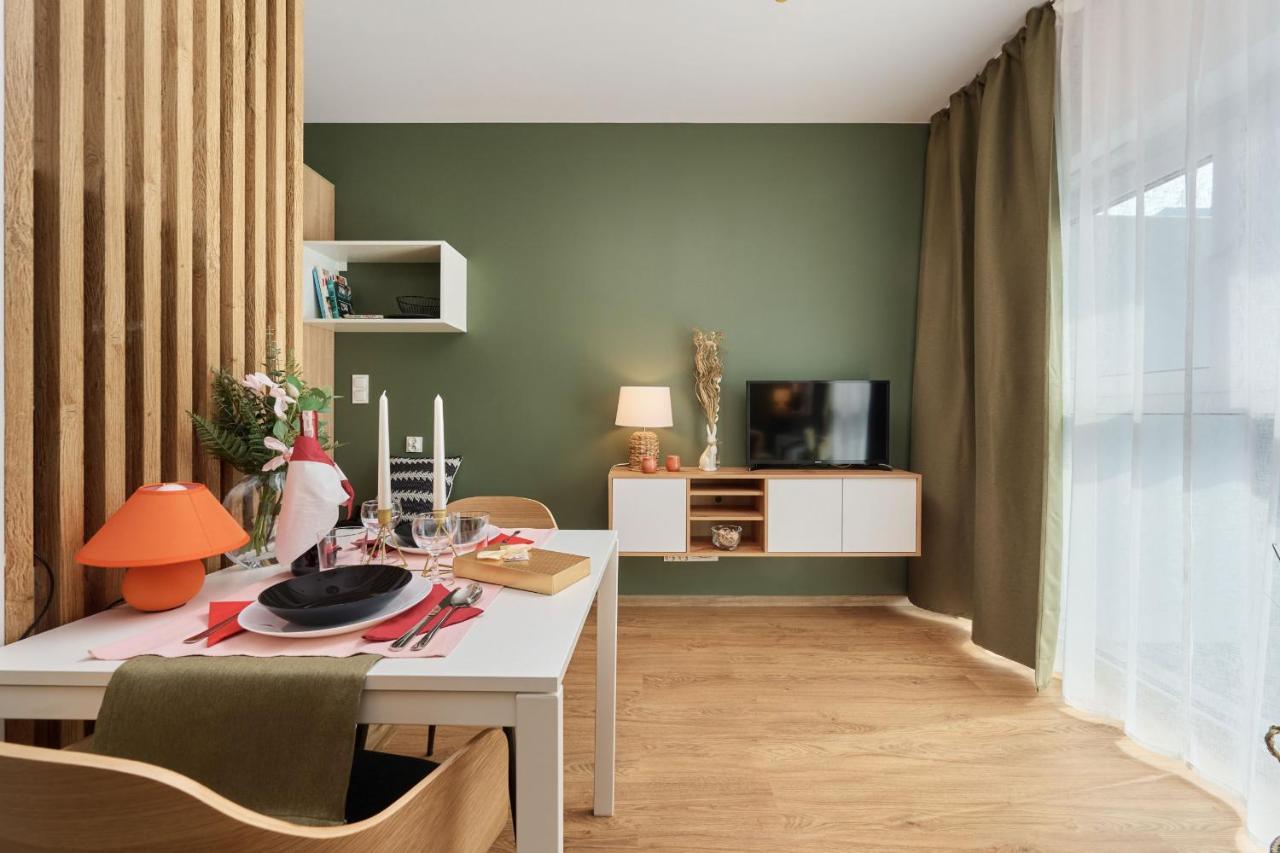 City Panorama Studio Apartments Jaworska 4 By Noclegi Renters Wroclaw Luaran gambar